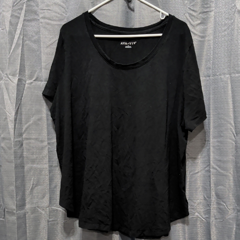 Ava & Viv Women's Classic Black Short Sleeve Tee